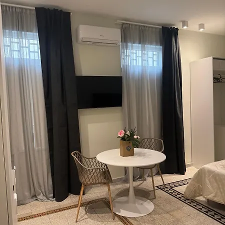 Maison Tabou Бари